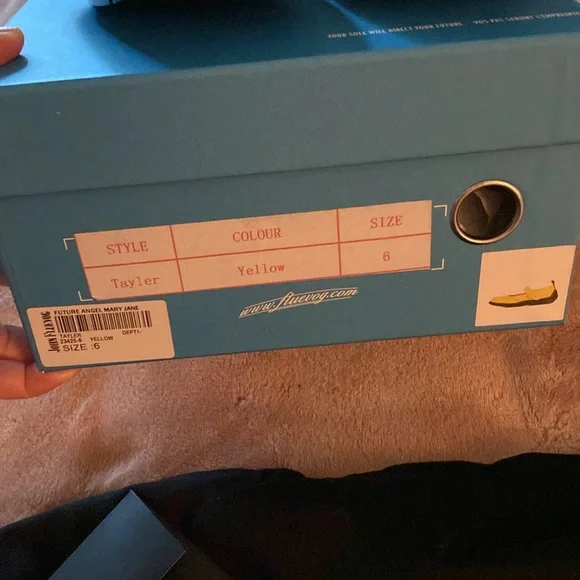 Yellow Fluevog “Tayler” Shoes - Picture 3 of 13